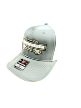 Snap back trucker hat